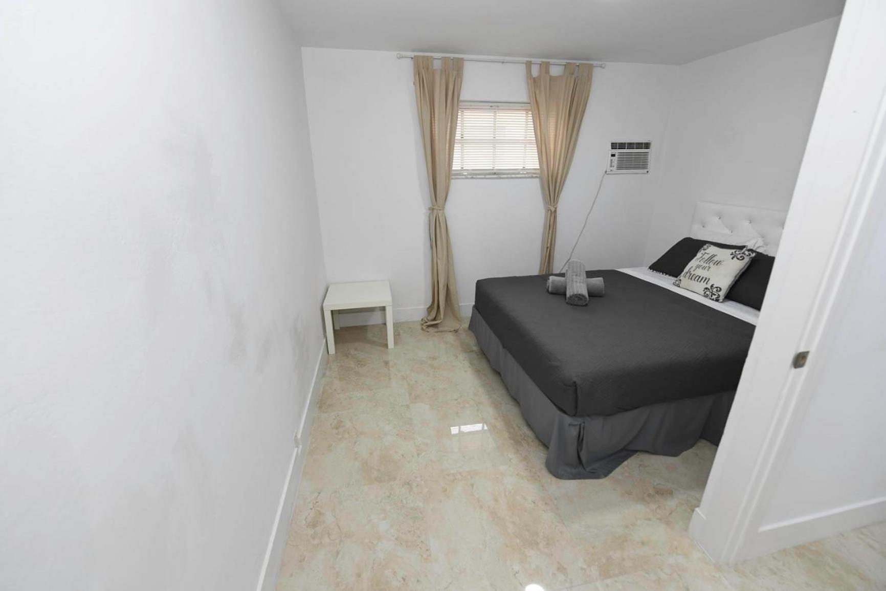 Appartamento 4-Plex Fort Lauderdale Esterno foto