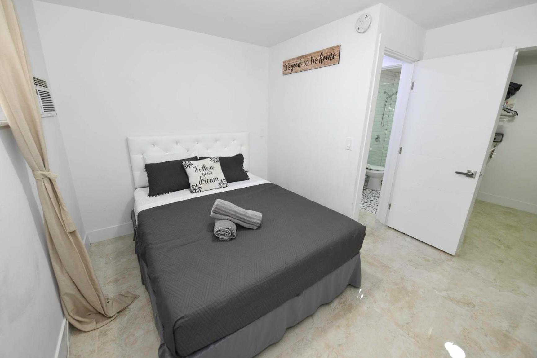 Appartamento 4-Plex Fort Lauderdale Esterno foto