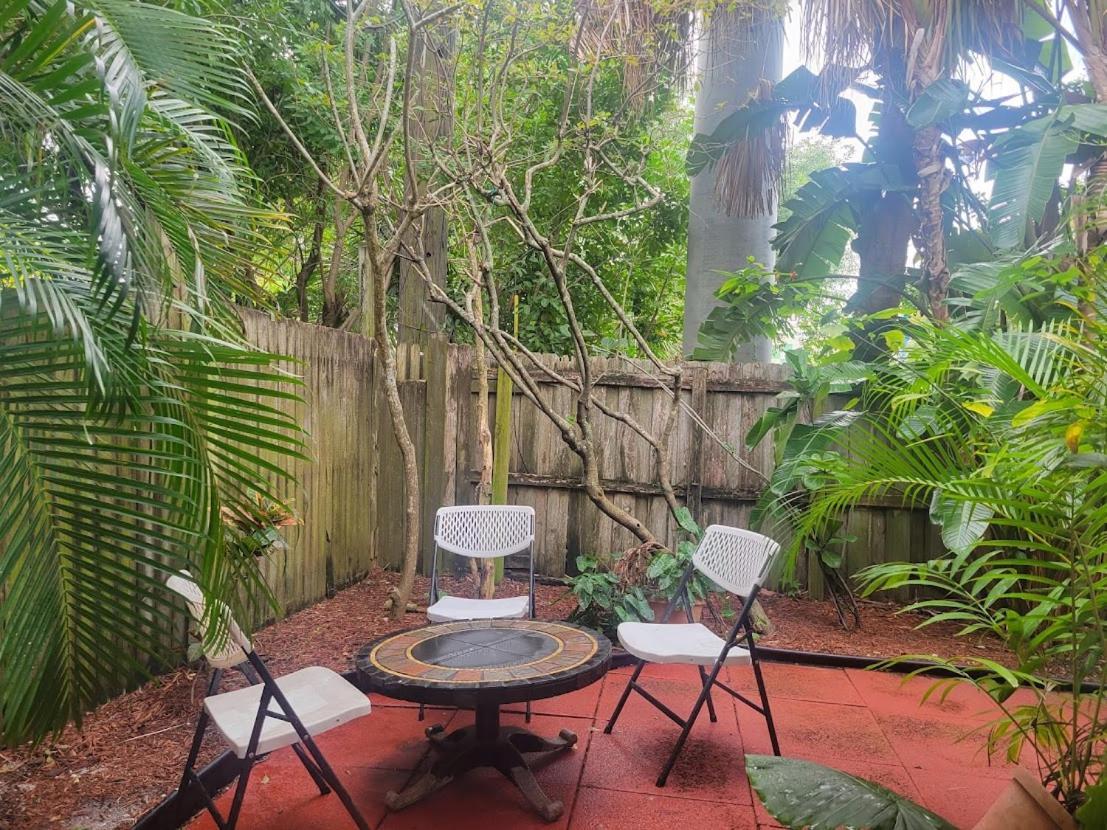 Appartamento 4-Plex Fort Lauderdale Esterno foto